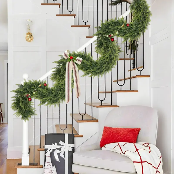 🎅🎄🎄 Artificial Cedar Garland🌿Green Pine Garland for Table, Mantel, Wall – Perfect for Indoor & Outdoor Christmas Decorations